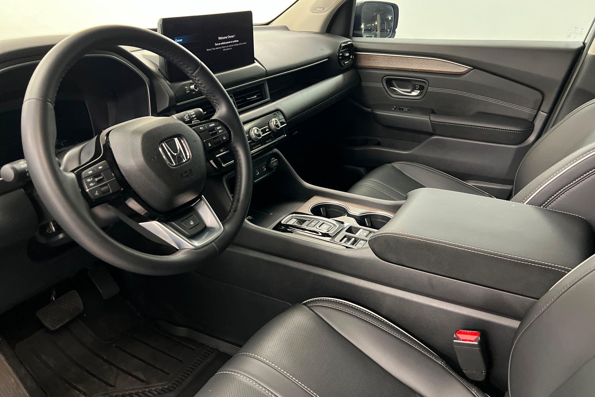 Used 2026 Honda Pilot Elite image 15