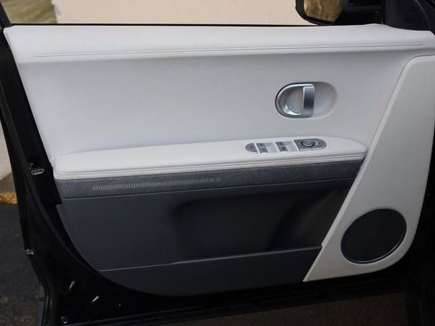 Used 2023 Hyundai Ioniq 5 SEL image 12