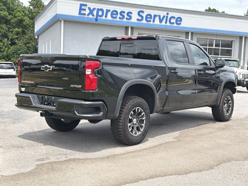 Used 2026 Chevrolet Silverado 1500 ZR2 AWD/4WD image 12