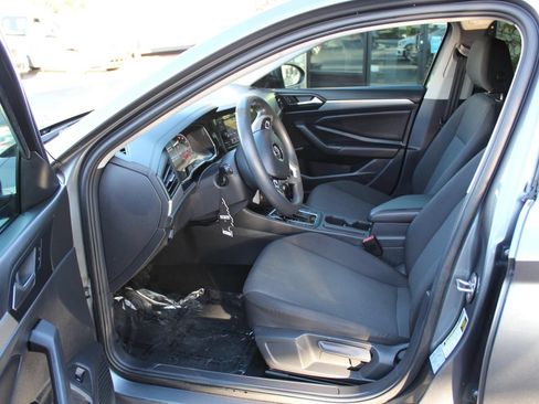Used 2019 Volkswagen Jetta S FWD image 9
