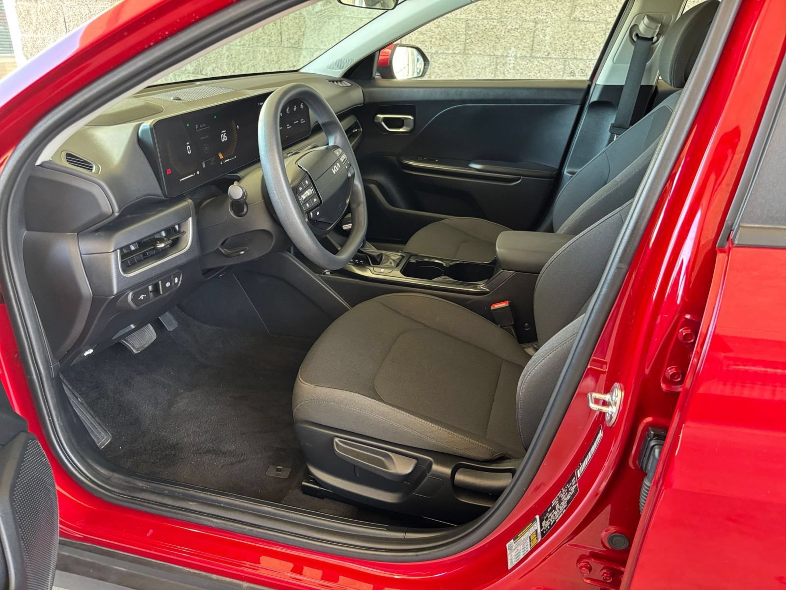 Used 2026 Kia K4 FWD image 26