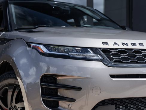 Used 2023 Land Rover Range Rover Evoque R-Dynamic S AWD/4WD image 15