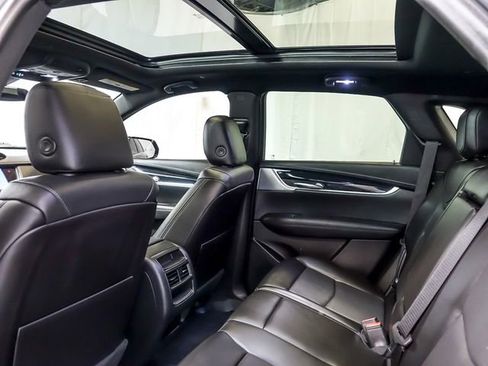 Certified 2025 Cadillac XT5 Premium Luxury w/ LPO, Floor Liner Package FWD image 16