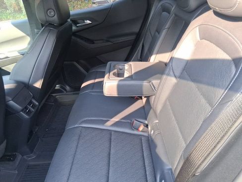 Used 2026 Chevrolet Equinox LT w/ Convenience Package II FWD image 15