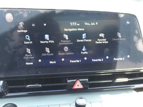 Used 2024 Hyundai Elantra Limited FWD image 24