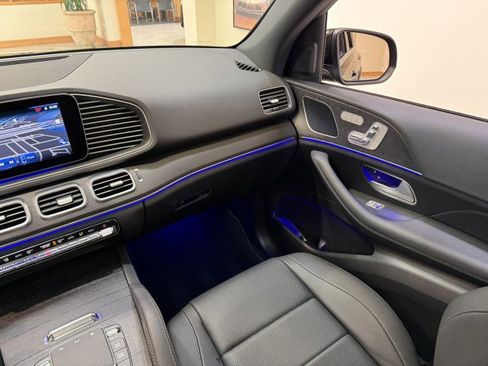 Certified 2025 Mercedes-Benz GLE 350 4MATIC image 9
