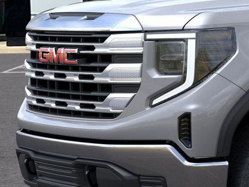 New 2026 GMC Sierra 1500 SLE w/ X31 Off-Road Package image 49