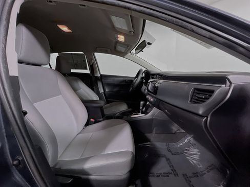 Used 2016 Toyota Corolla L image 30