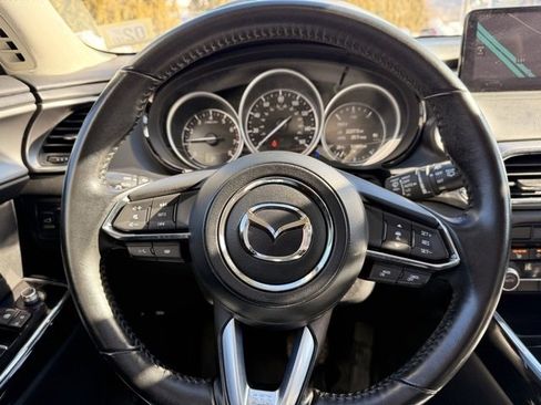 Used 2023 MAZDA CX-9 Touring image 28
