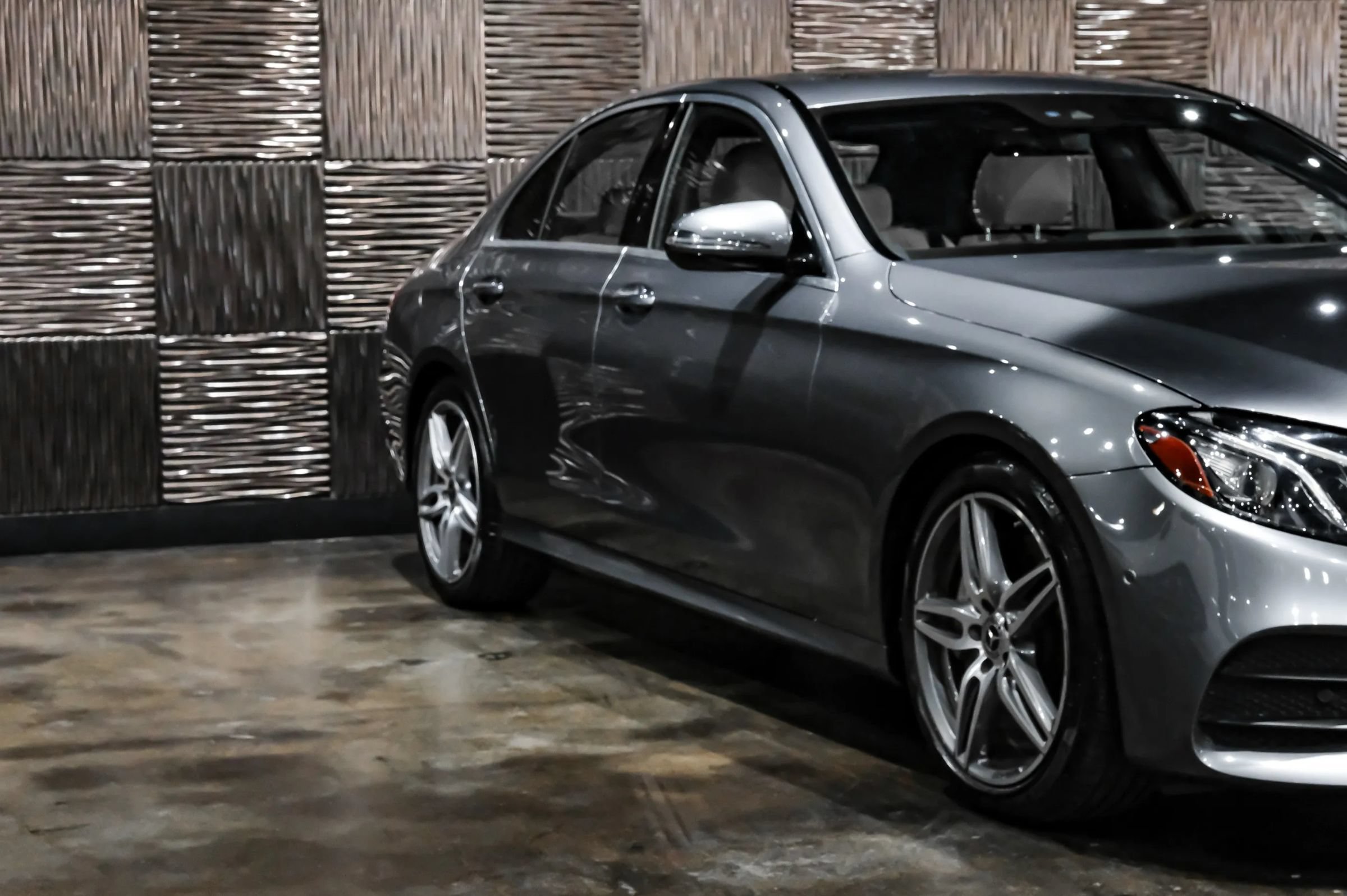 Used 2018 Mercedes-Benz E 300 image 6