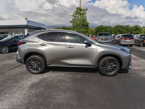 Used 2024 Lexus NX 350h AWD image 11
