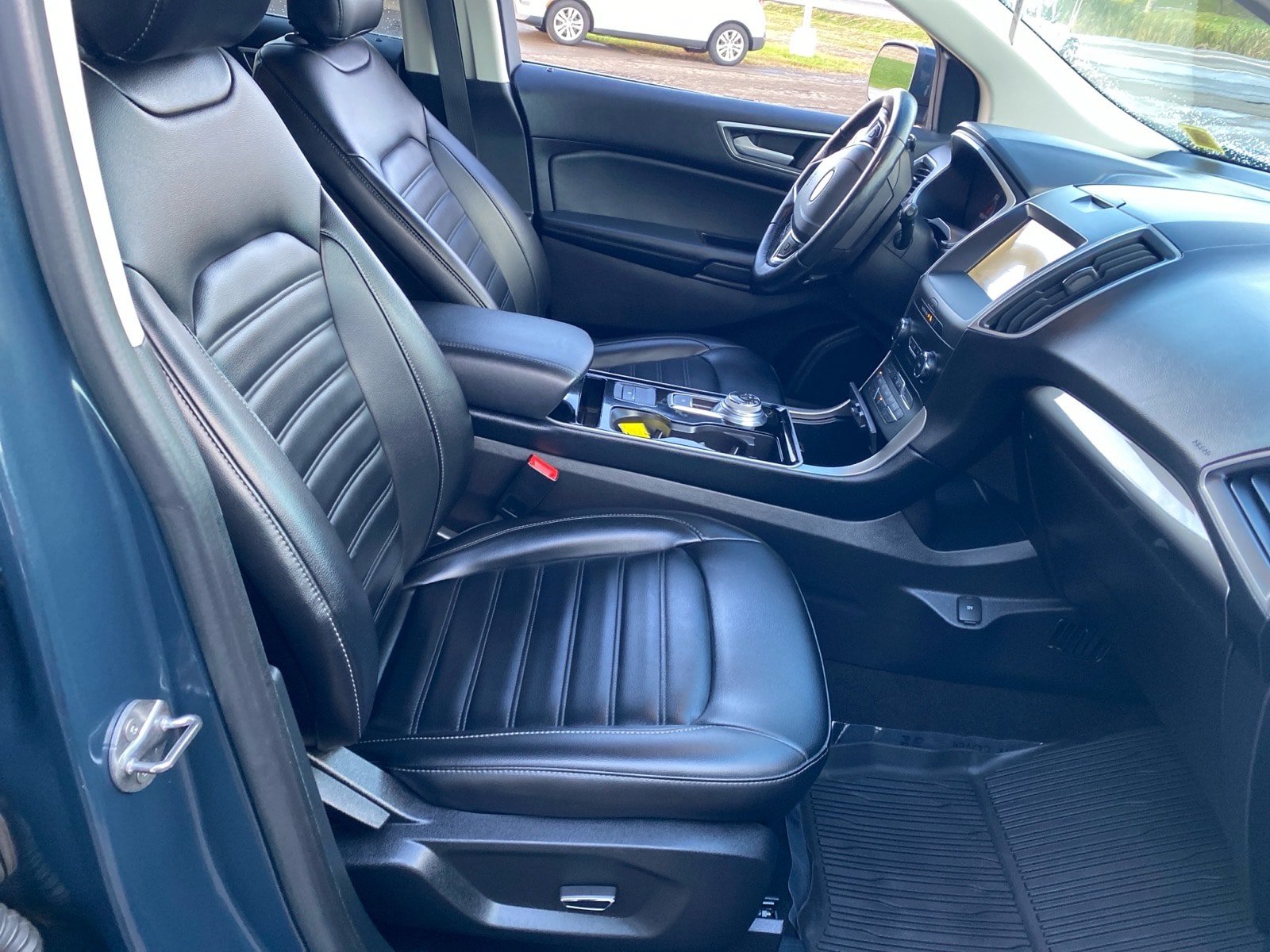 Used 2019 Ford Edge SEL w/ Equipment Group 201A AWD/4WD image 26