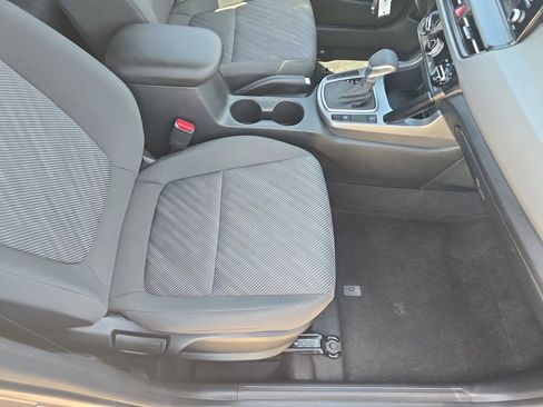 Used 2026 Kia Seltos LX AWD/4WD image 10
