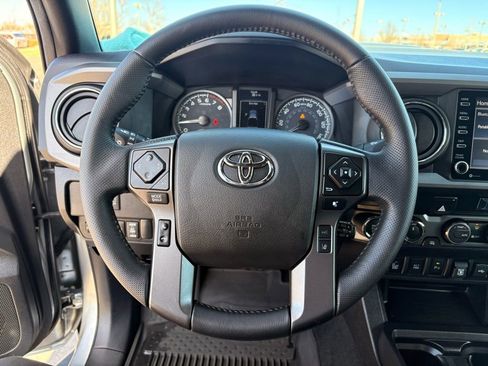 Used 2023 Toyota Tacoma TRD Sport w/ Advanced Technology Package image 25