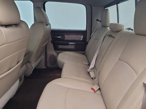 Used 2016 RAM 1500 Laramie AWD/4WD image 18