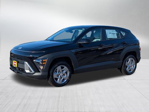 New 2026 Hyundai Kona SE image 2