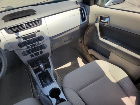 Used 2009 Ford Focus SES FWD image 20