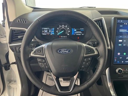 Used 2024 Ford Edge Titanium w/ Equipment Group 301A AWD/4WD image 37