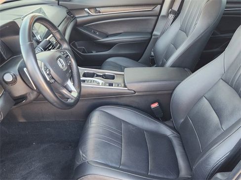 Certified 2022 Honda Accord Touring image 11