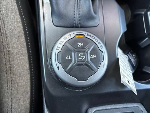 Used 2025 Ford Bronco Big Bend AWD/4WD image 17