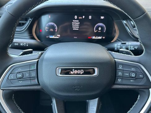 New 2026 Jeep Grand Cherokee L Limited AWD/4WD image 24