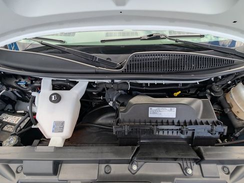 Used 2024 Chevrolet Express 2500 w/ Driver Convenience Package image 23