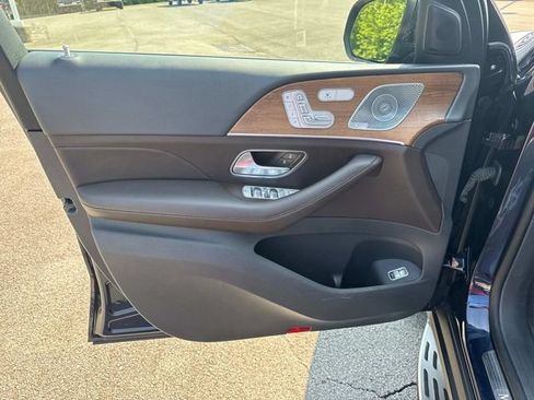 Used 2020 Mercedes-Benz GLE 350 4MATIC image 28
