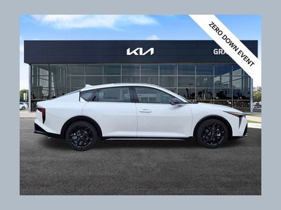 New 2025 Kia K4 GT-Line Turbo