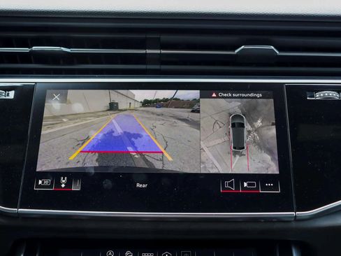 Used 2021 Audi Q8 Premium Plus w/ Premium Plus Package image 42