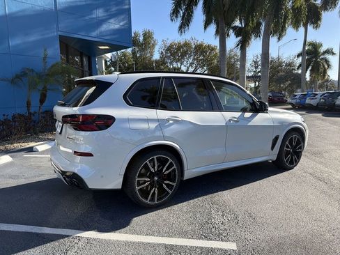 Used 2024 BMW X5 M60i image 3
