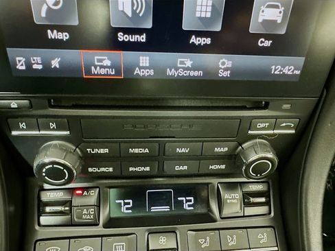 Used 2019 Porsche 911 Turbo image 18