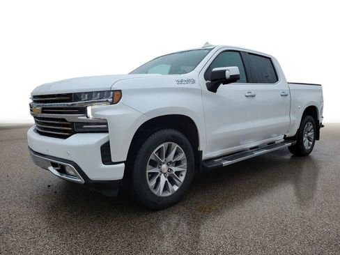 Certified 2022 Chevrolet Silverado 1500 High Country w/ Safety Package II image 2