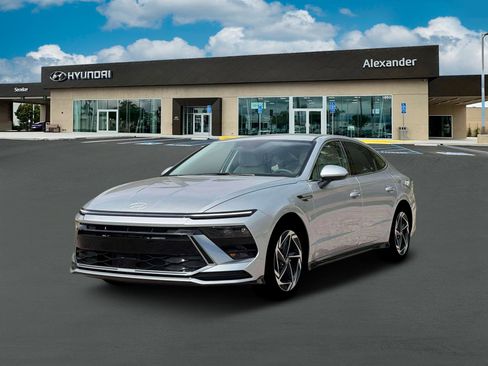 New 2026 Hyundai Sonata SEL FWD image 1