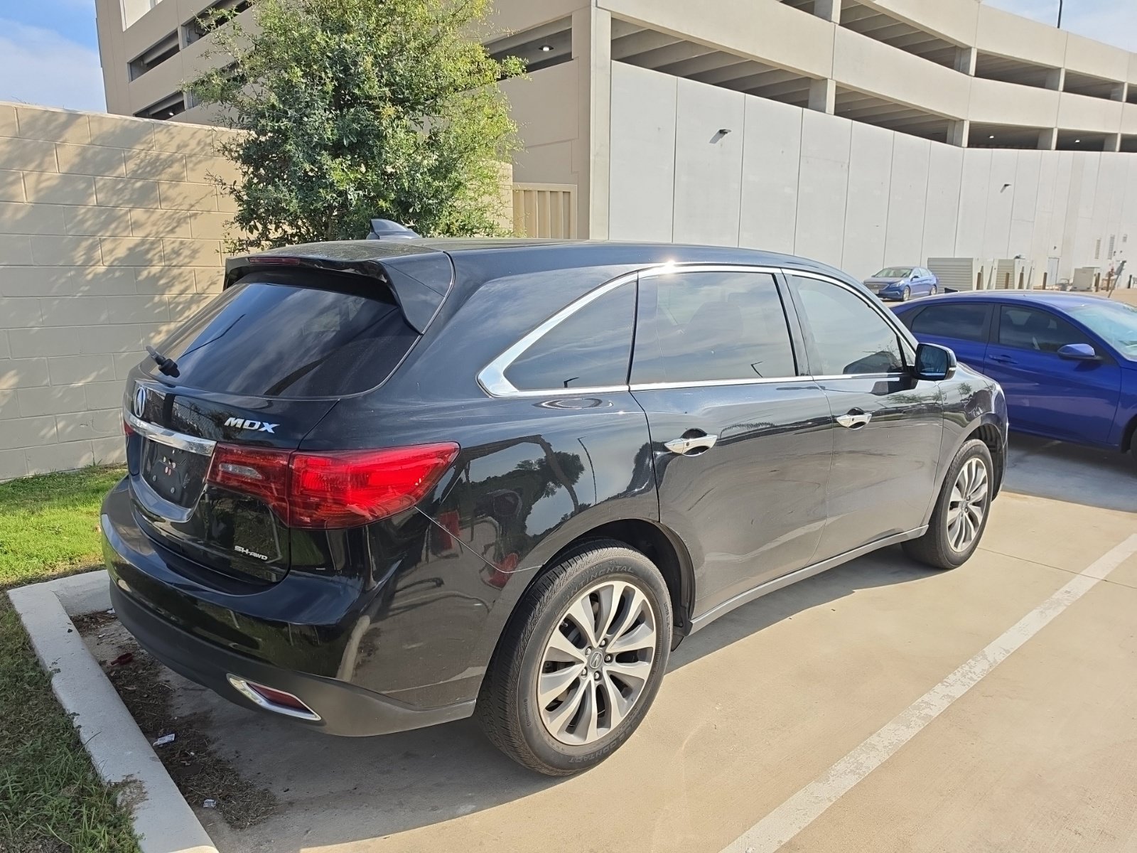 Used 2015 Acura MDX w/ Technology Package AWD/4WD image 5