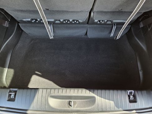 New 2026 Chrysler Pacifica Select FWD image 27
