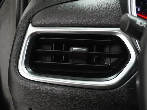 Used 2024 Chevrolet Equinox LT image 21