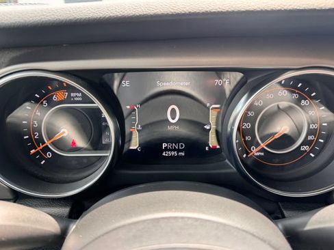 Used 2021 Jeep Wrangler Unlimited Sport AWD/4WD image 18