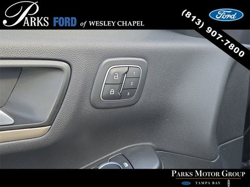 Certified 2021 Ford Escape SEL w/ Technology Package image 19
