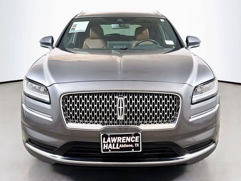 Used 2023 Lincoln Nautilus Reserve w/ Luxury Package AWD/4WD image 2