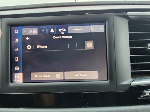 Used 2023 Chrysler Voyager LX image 14