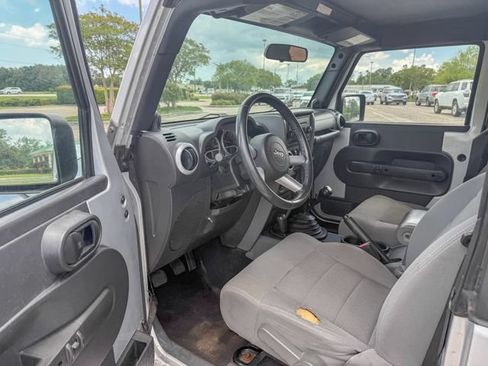 Used 2008 Jeep Wrangler Sahara w/ PWR Convenience Group AWD/4WD image 12