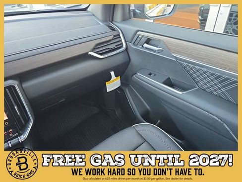 New 2026 GMC Acadia Denali w/ Super Cruise Package FWD image 14