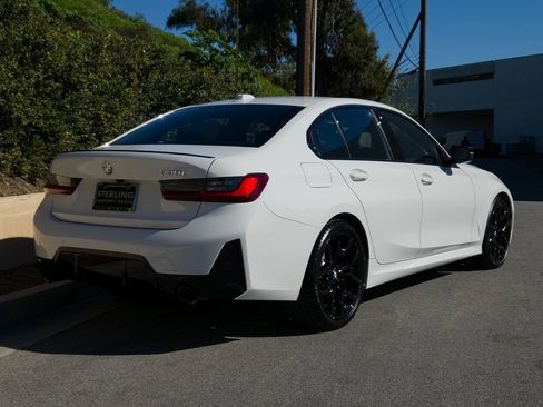 New 2026 BMW 330i 330i w/ M Sport Package image 5