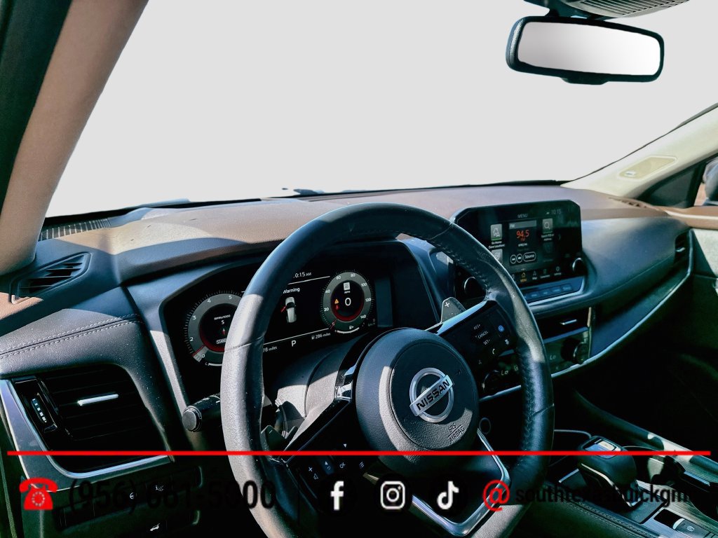 Used 2021 Nissan Rogue Platinum FWD image 12