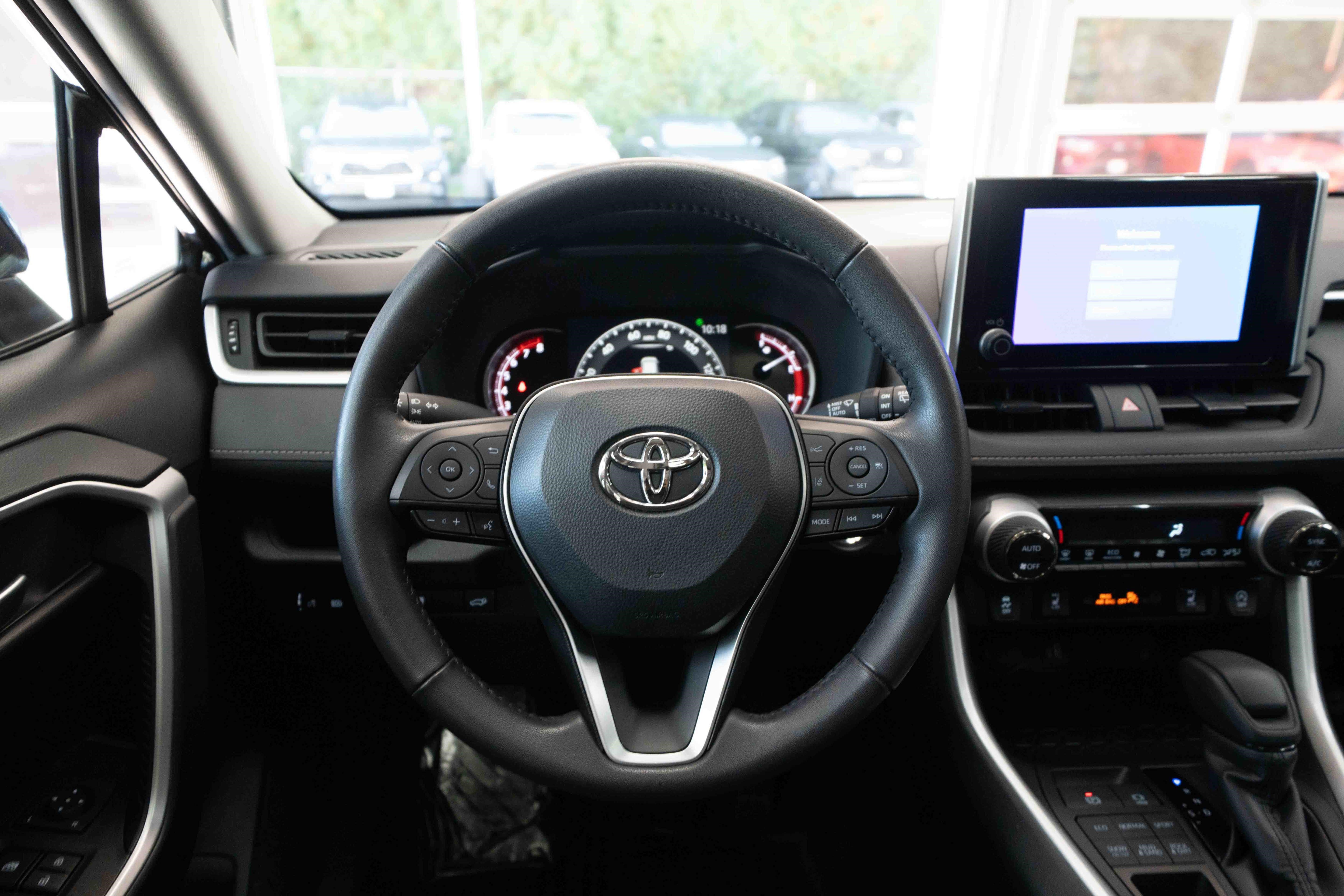 Used 2025 Toyota RAV4 XLE w/ Convenience Package AWD/4WD image 22