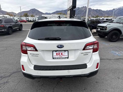 Used 2017 Subaru Outback 3.6R Limited image 7