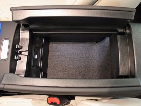 Used 2026 Mercedes-Benz E 350 4MATIC Sedan image 24