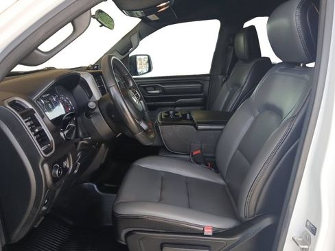 Used 2023 RAM 1500 Tradesman AWD/4WD image 9