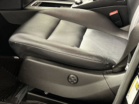 Used 2015 Mercedes-Benz GLK 350 4MATIC image 14