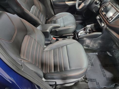 Used 2020 Nissan Kicks SR w/ SR Premium Package FWD image 14